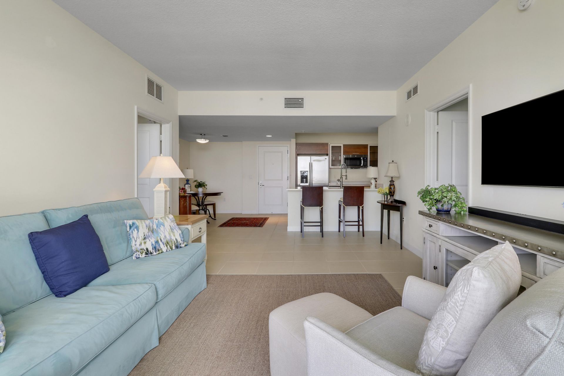 480 Hibiscus Street, Unit 821, West Palm Beach, FL 33401 Photo