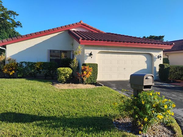 5665 LAKEVIEW MEWS Drive, Boynton Beach, FL 33437