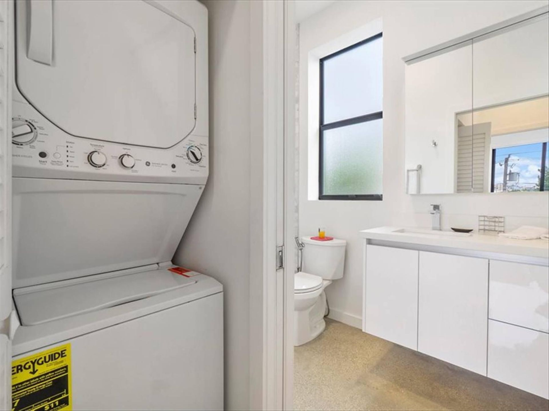 1053 NW 29th Street, Unit Casa Flamb, Miami, FL 33127 Photo