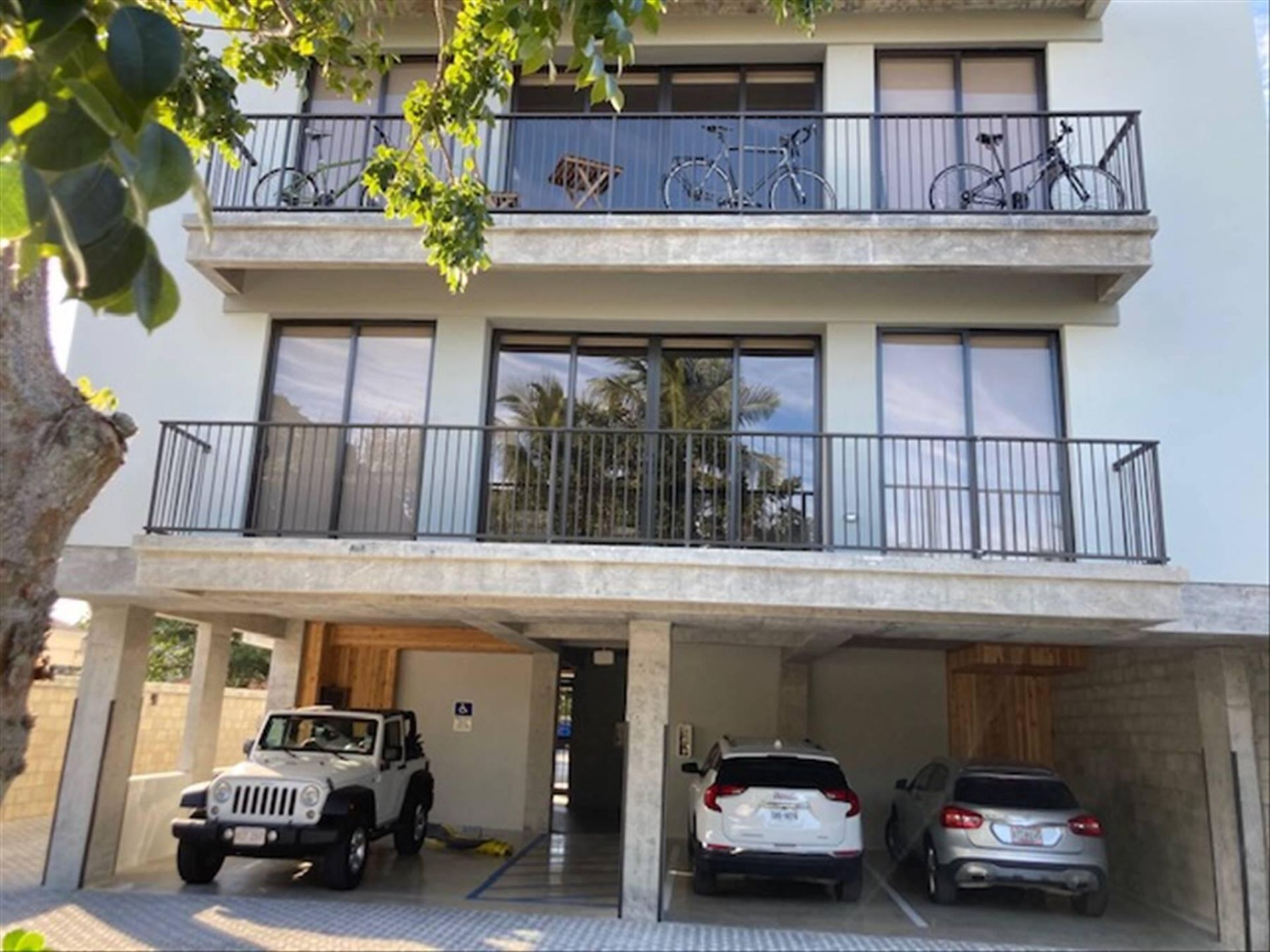 1053 NW 29th Street, Unit Casa Flamb, Miami, FL 33127 Photo