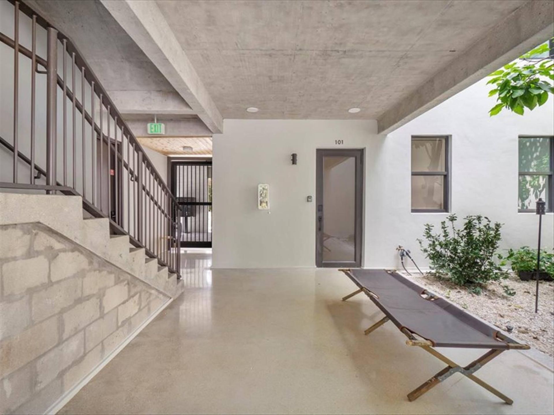 1053 NW 29th Street, Unit Casa Flamb, Miami, FL 33127 Photo