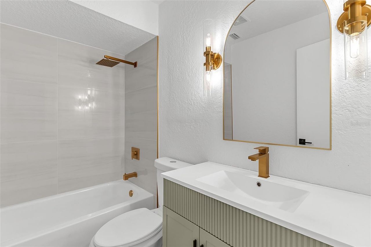 1825 Aaron Avenue, Orlando, FL 32811 Photo