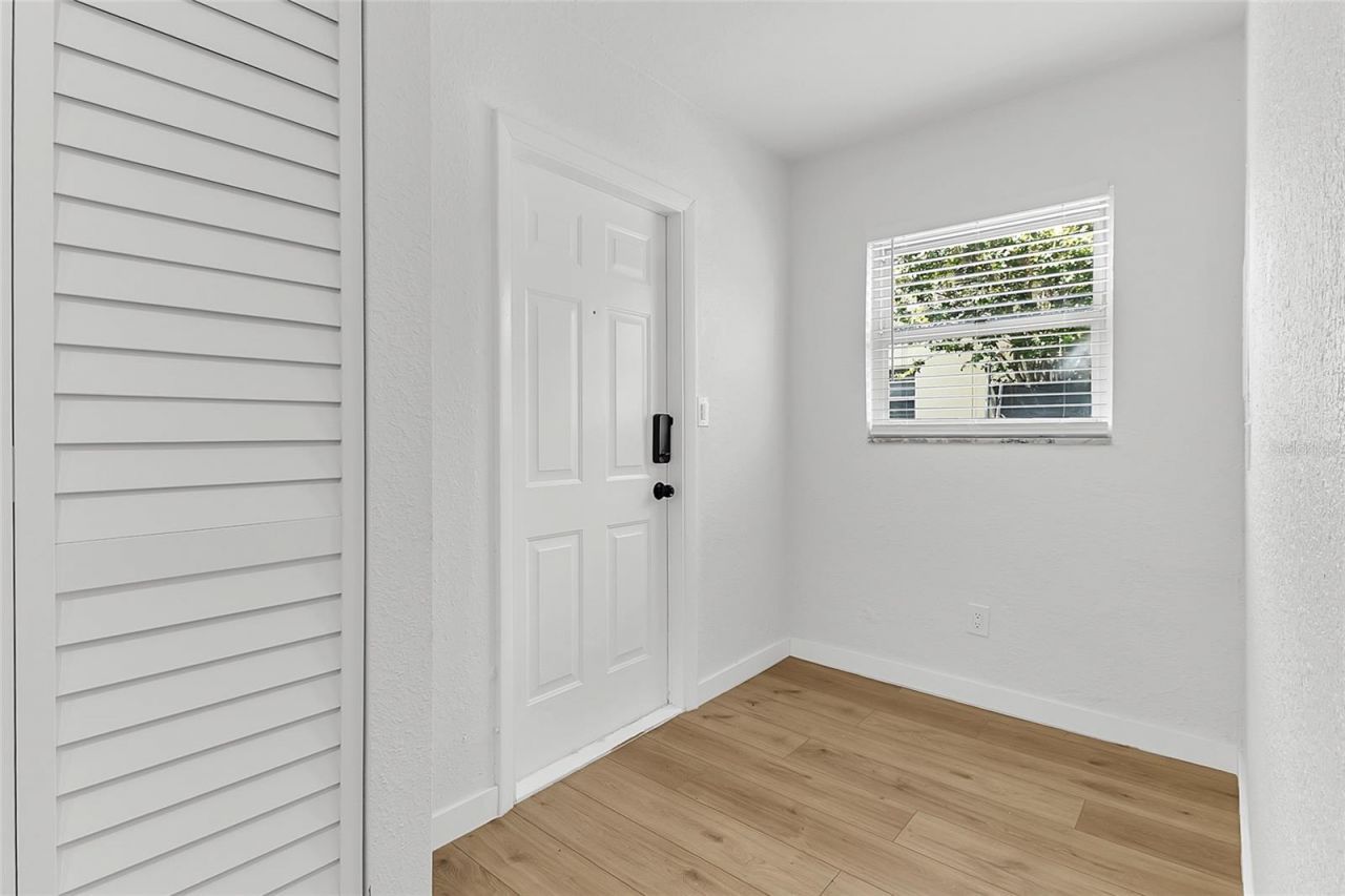 1825 Aaron Avenue, Orlando, FL 32811 Photo