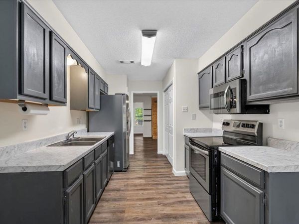 2254 MANGUM DR, Memphis, TN 38134