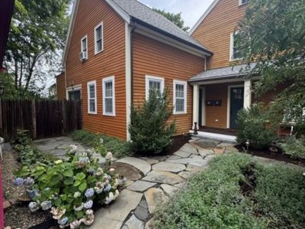 3 Avon St, Unit A, Reading, MA 01867