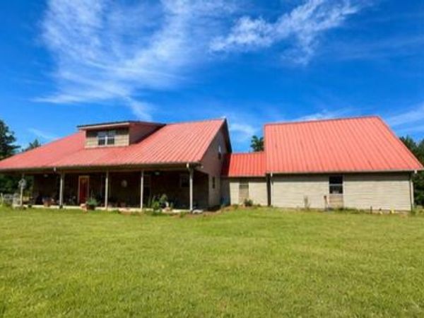 3191 Van Buren Road, Nettleton, MS 38858