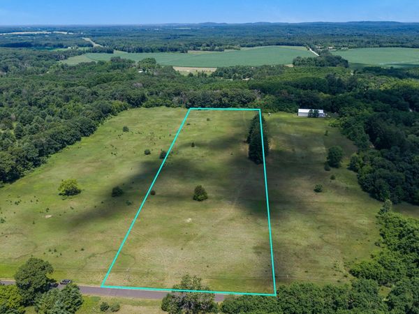 10 AC East Edgewood Drive, Oxford, WI 53952