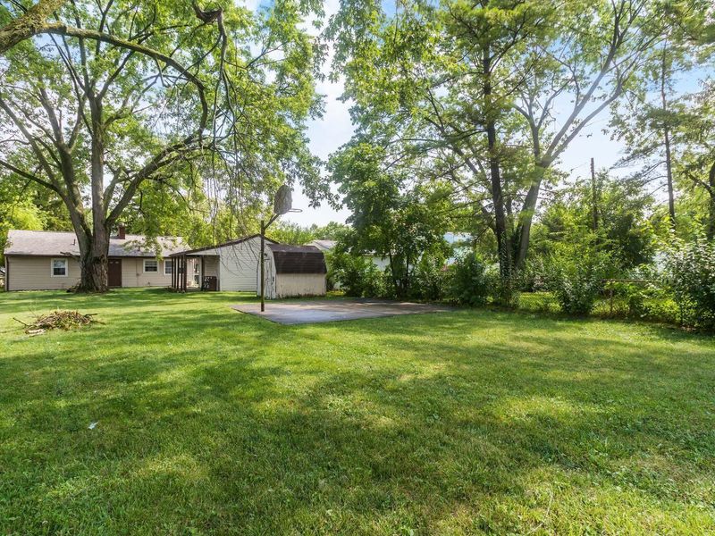 4595 Annhurst Road, Columbus, OH 43228 Photo 29