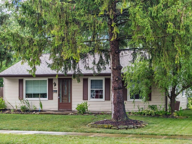 4595 Annhurst Road, Columbus, OH 43228 Photo 3