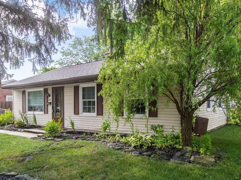4595 Annhurst Road, Columbus, OH 43228 Photo 5