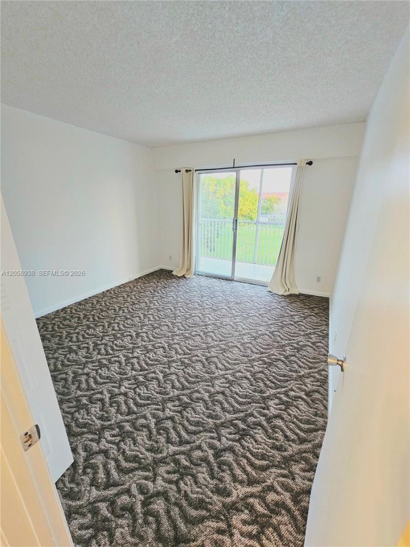 13250 SW 7th Ct, Unit 402L, Pembroke Pines, FL 33027 Photo