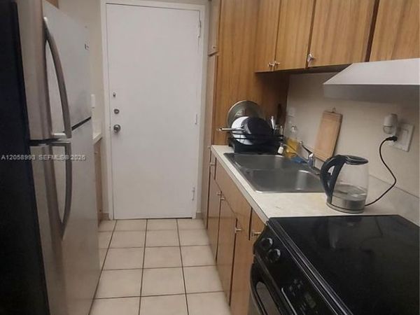 1408 Brickell Bay Dr , Unit 216, Miami, FL 33131