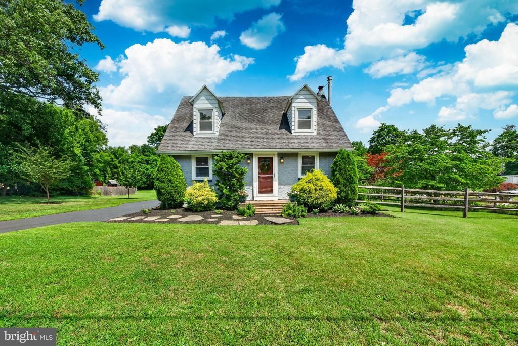 547 LIMERICK CENTER ROAD , ROYERSFORD, PA 19468
