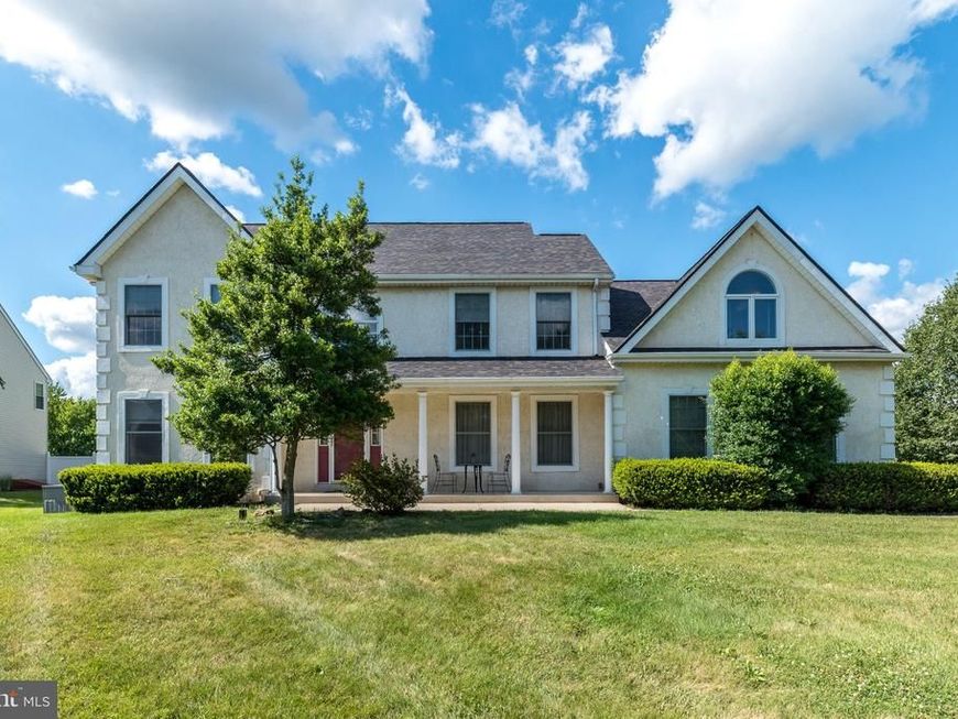 1 Crestwood Court , Phoenixville, PA 19460 Main Photo