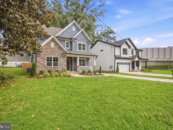 8419-A WESLEYAN, VIENNA, VA 22180