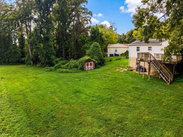 8419 WESLEYAN, VIENNA, VA 22180