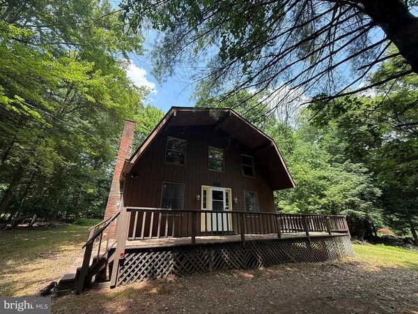 2542 SKYWAY DRIVE , KUNKLETOWN, PA 18058