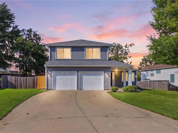 10304 NW 85th Court, Kansas City, MO 64153