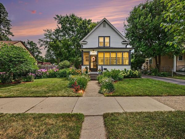 834 Stryker Avenue, Saint Paul, MN 55107