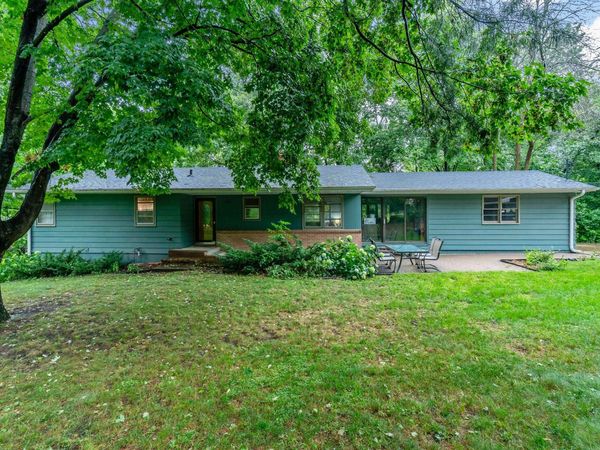 16925 13th Avenue N, Plymouth, MN 55447