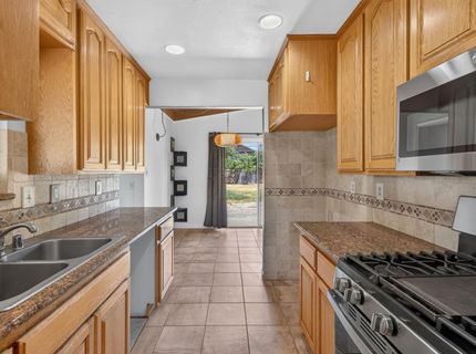 4917 Boyd Dr, Carmichael, CA 95608 Photo