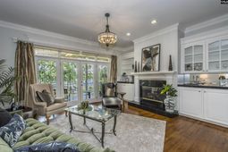 401 Bent Oak Court photo 4