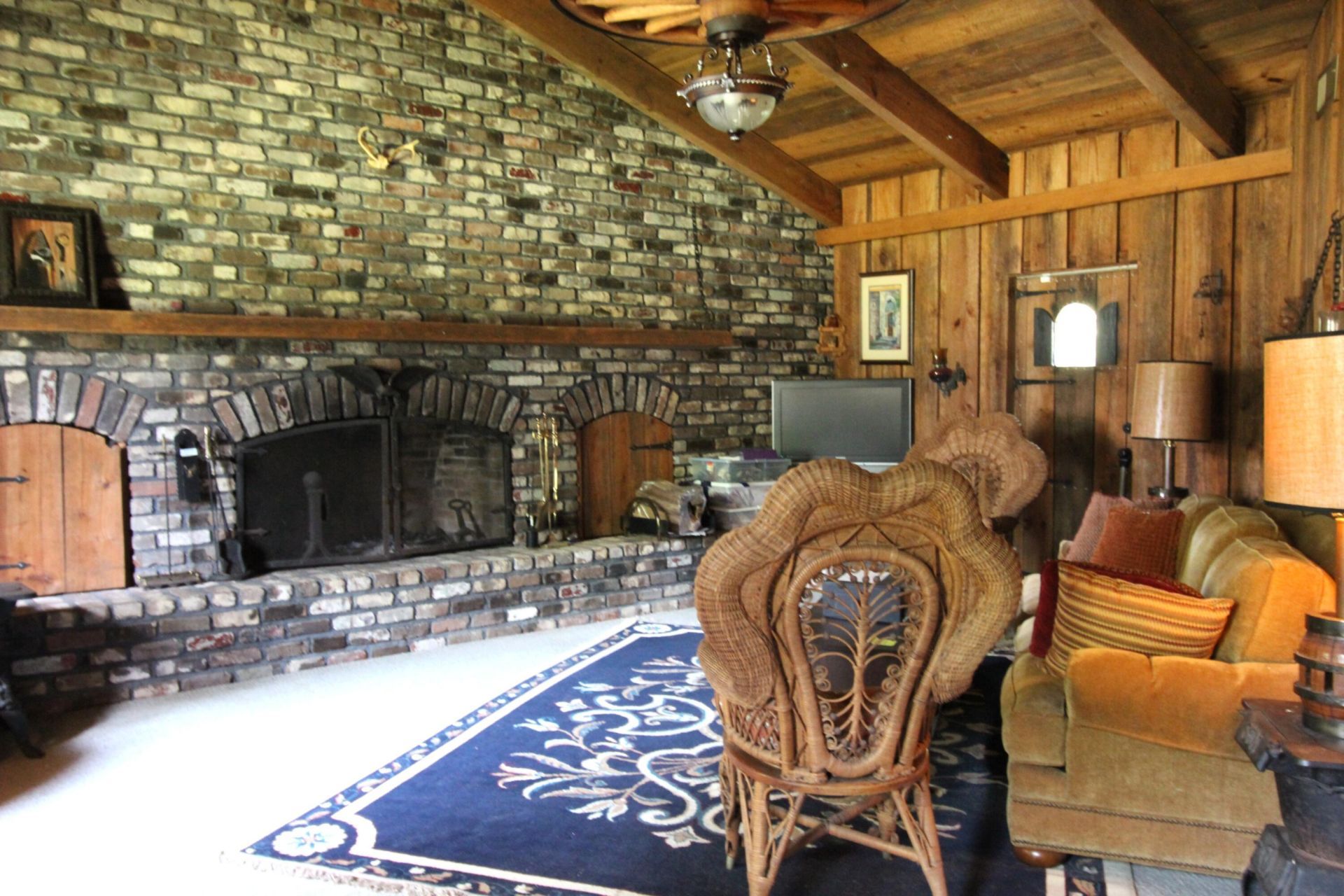 108 Hampton Avenue Photo 21
