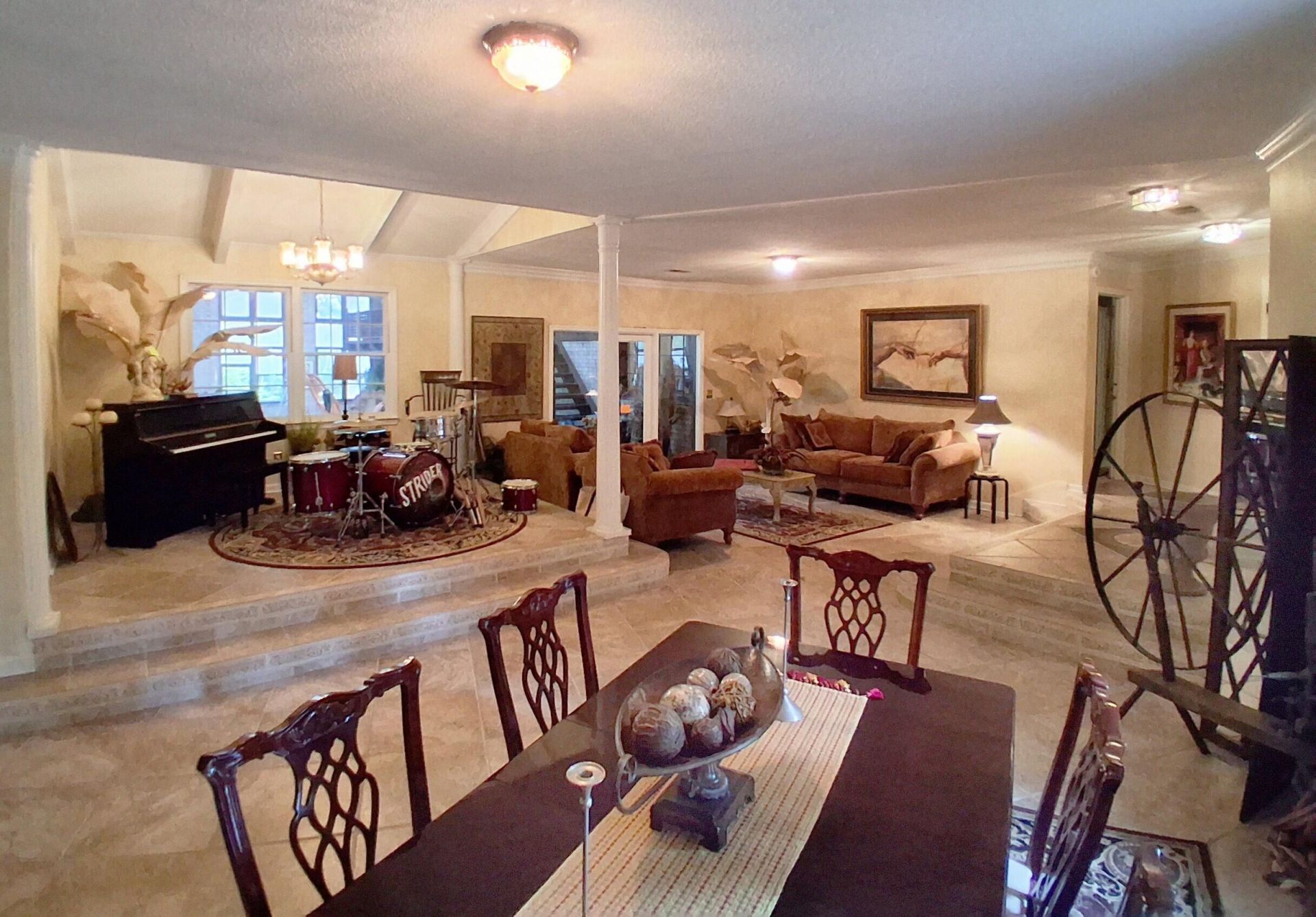 108 Hampton Avenue Photo 23