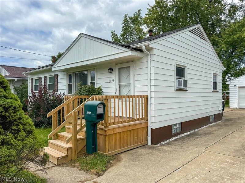 2824 Linda Drive, Warren, OH 44485 Photo 3