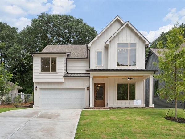 2471 Edwards Drive, Atlanta, GA 30318