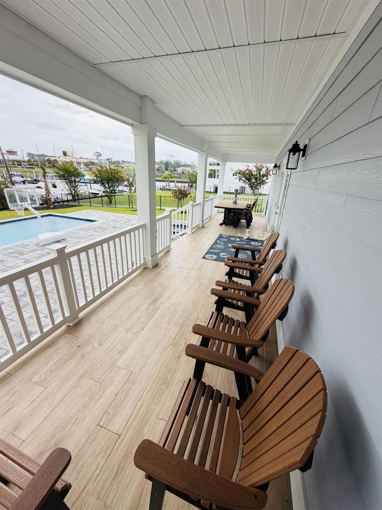 1316 Marina Bay Dr. Photo 31