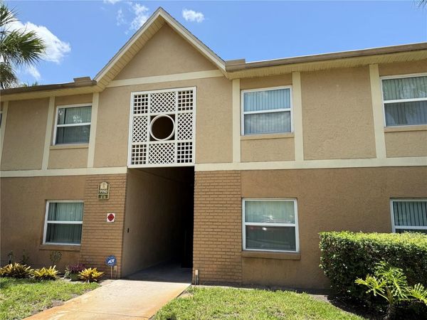 9950 TURF WAY , Unit 4, ORLANDO, FL 32837