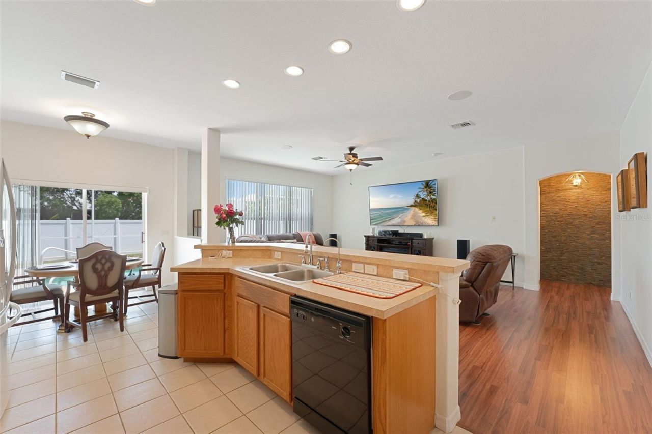 Please Call For Address, Cape Coral, FL 33993 Photo