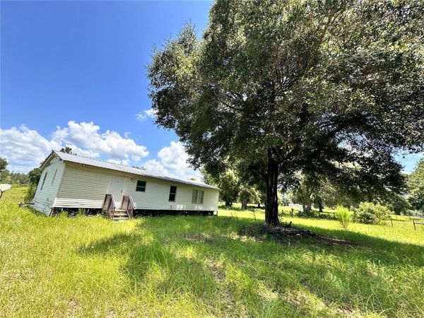 265 SW SKYLINE LOOP , FORT WHITE, FL 32038