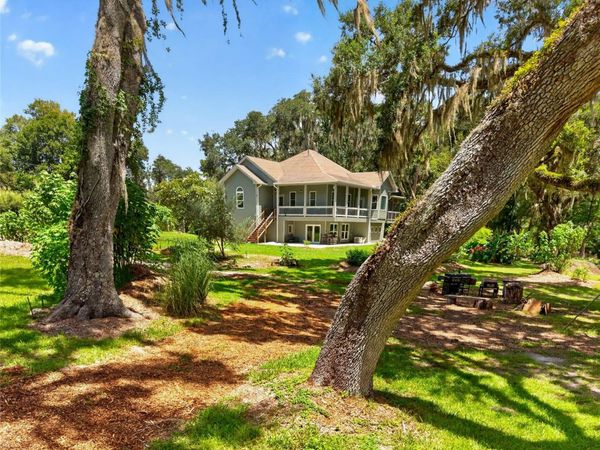 28211 MAGNON DRIVE , BROOKSVILLE, FL 34601