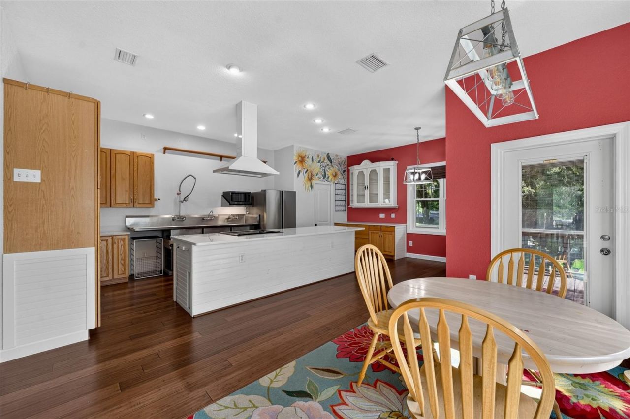 28211 Magnon Drive, Brooksville, FL 34601 Photo