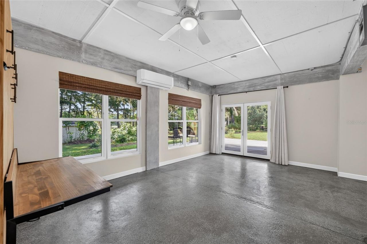 28211 Magnon Drive, Brooksville, FL 34601 Photo