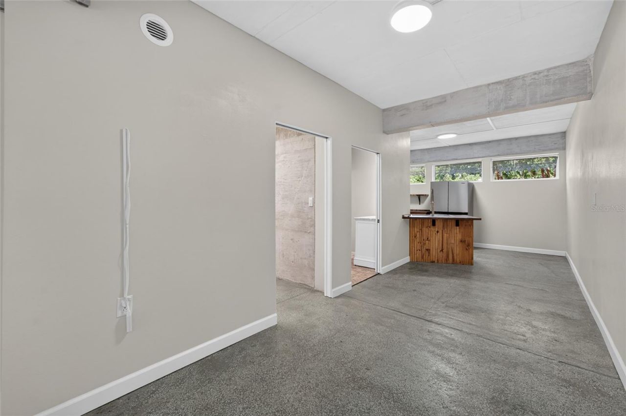 28211 Magnon Drive, Brooksville, FL 34601 Photo