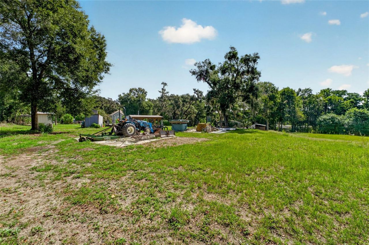 28211 Magnon Drive, Brooksville, FL 34601 Photo