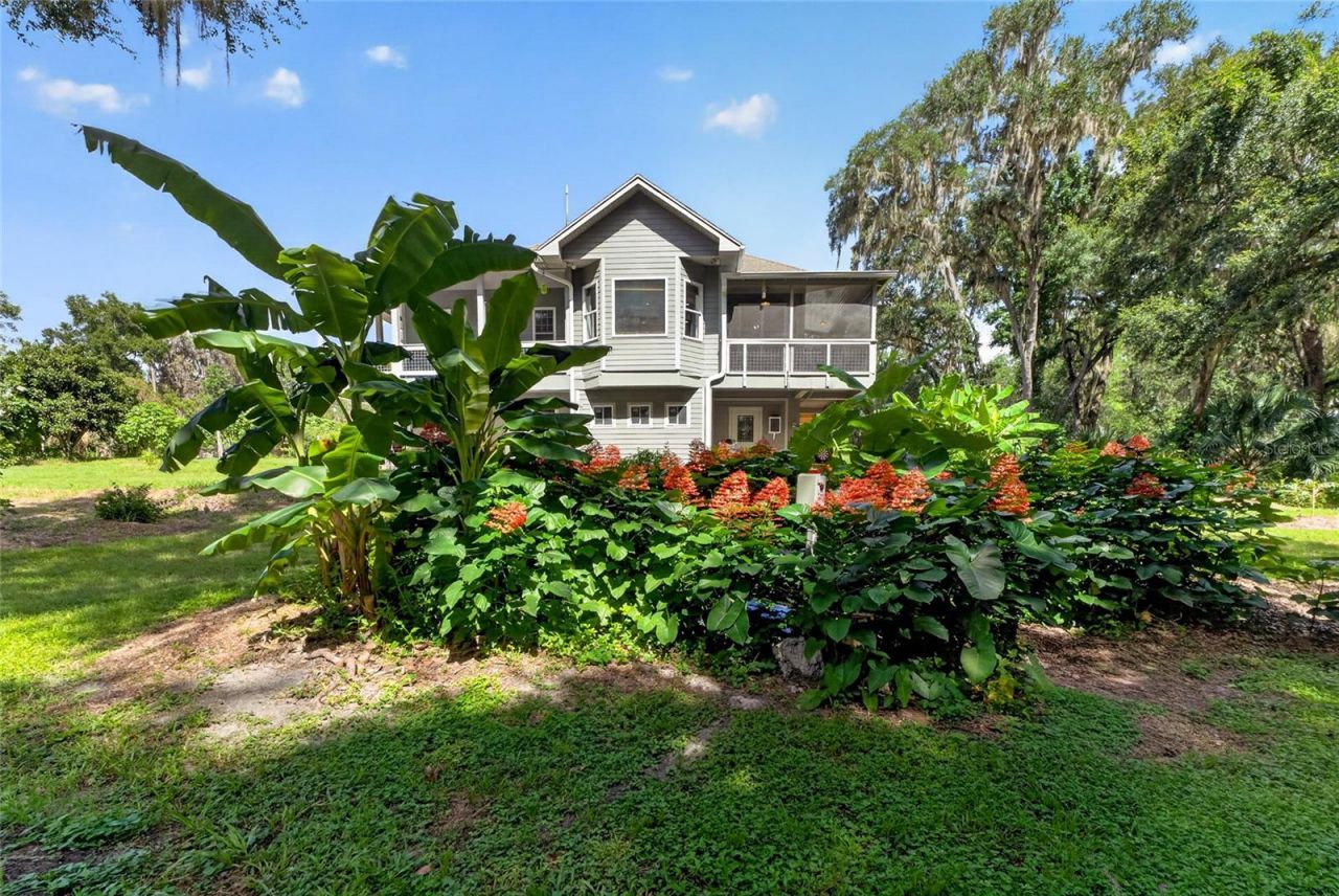 28211 Magnon Drive, Brooksville, FL 34601 Photo