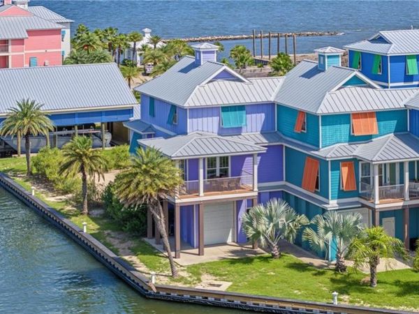 1851 LA 1 Highway , Unit 10, Grand Isle, LA 70358