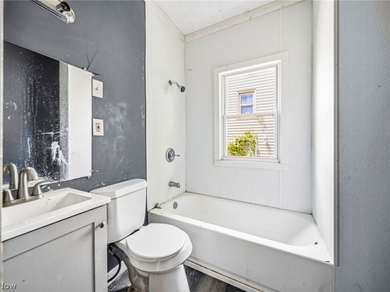 13405 Bartlett Avenue, Cleveland, OH 44120 Photo 12