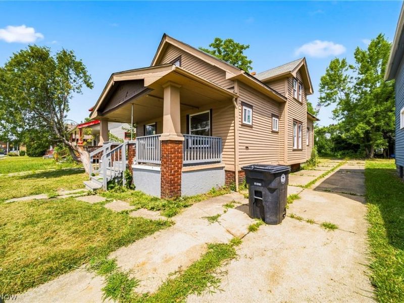 13405 Bartlett Avenue, Cleveland, OH 44120 Photo 2