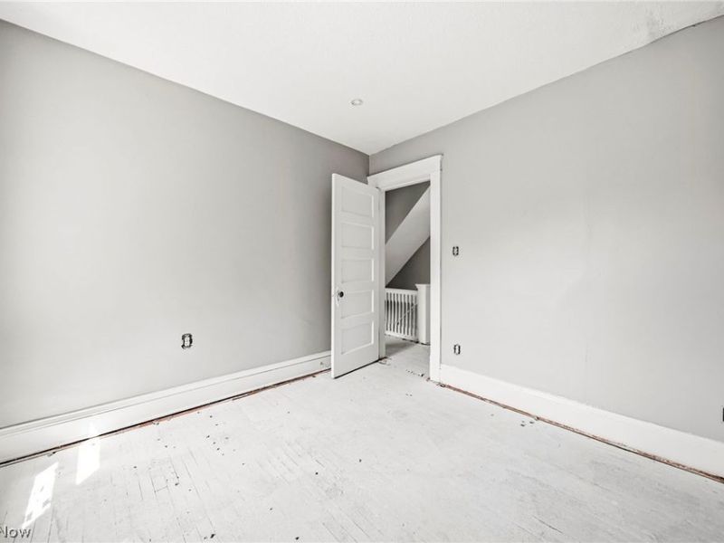 9512 Easton Avenue, Cleveland, OH 44104 Photo 19