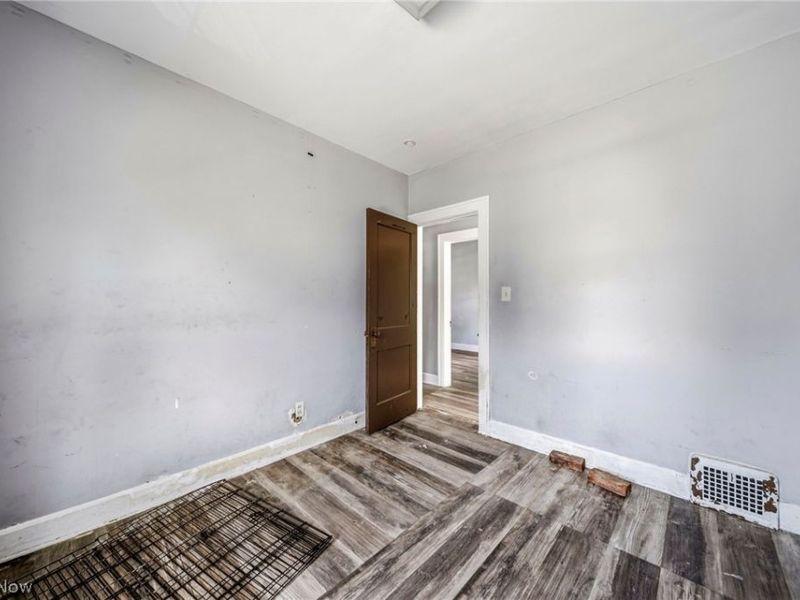 1735 Clarkstone Road, Cleveland, OH 44112 Photo 14