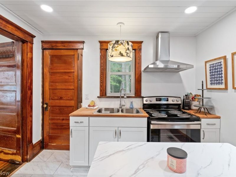 1422 Burbank, Wooster, OH 44691 Photo 7
