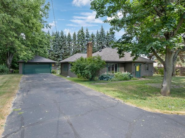 4069 NW Richmond Street NW, Grand Rapids, MI 49534