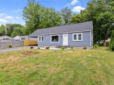 131 Ford Drive , Syracuse, NY 13212