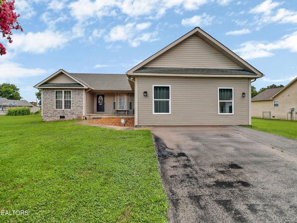 67 Lakyn Drive, Crossville, TN 38571