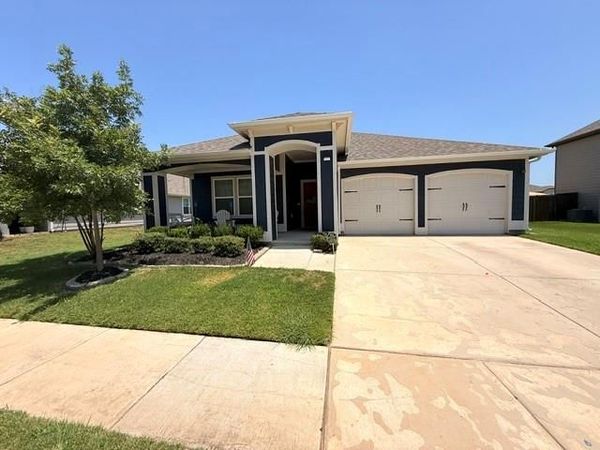 616 Timberwood Drive, Cleburne, TX 76031